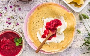crepa-ate-de-membrillo-y-quesos-600x374